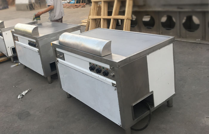 What are the reasons for the failure of the Japanese self-service Teppanyaki equipment?