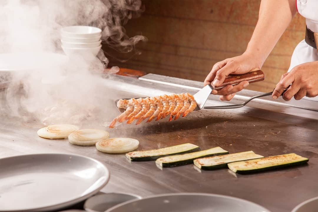 Why is Teppanyaki Popular? Teppanyaki Hibachi Grill
