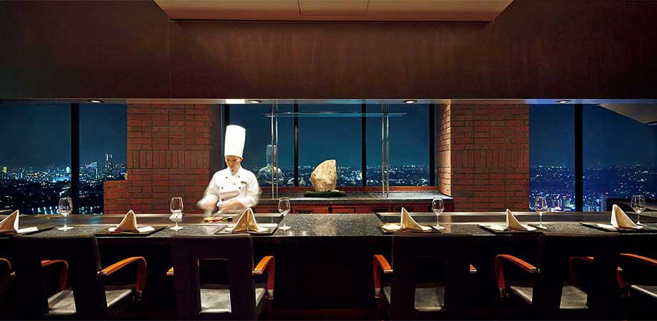 Teppanyaki Restaurants Thriving as Diners Seek Interactive Dining Experiences