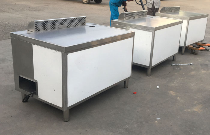 How to maintain smokeless teppanyaki grill table equipment?