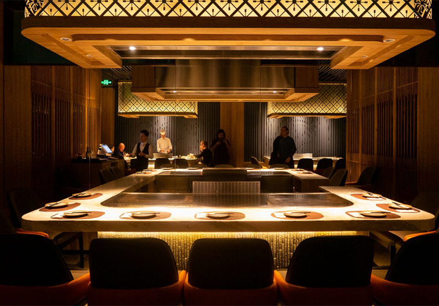 Teppanyaki Chef & Teppanyaki Hibachi Grill Equipment