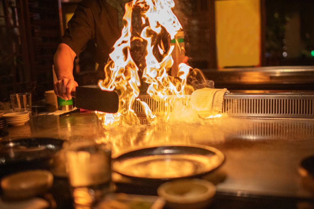 Teppanyaki | What is Teppanyaki? | Teppanyaki Food | Teppanyaki Table
