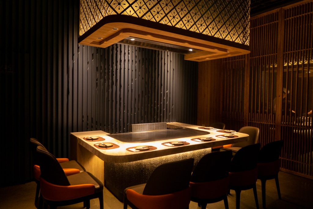 How to improve the competitiveness of Teppanyaki restaurants?