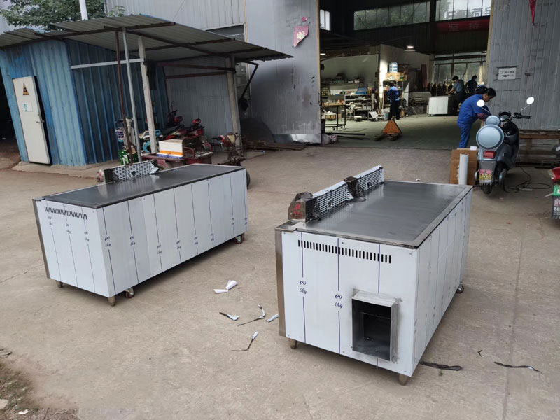 Cookeryaki's tepanyaki table equipment | favored by investors