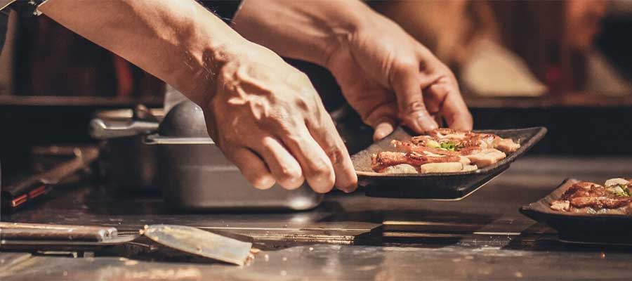 You can make 2 Teppanyaki pork recipes
