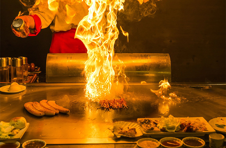 How to really clean a commercial flat-top griddles or planchas