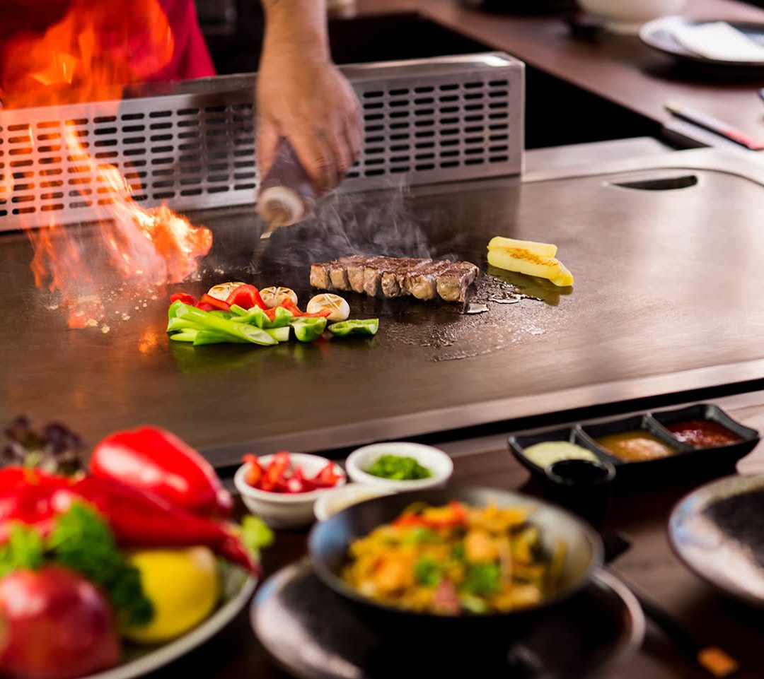 Buying a Hibachi-Style Gas Grill | What is a Hibachi Grill?