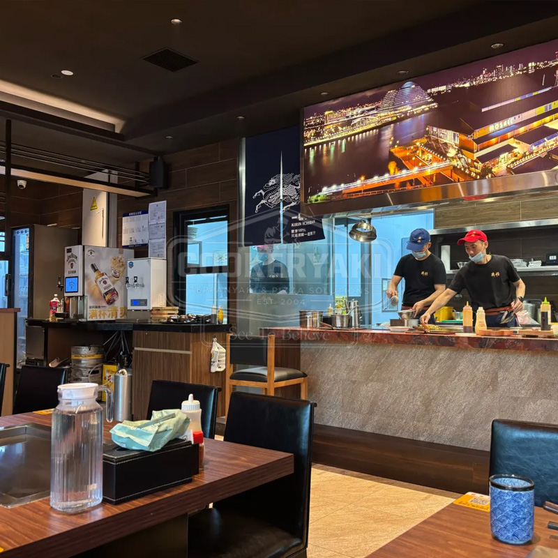 Food Halls & Open Kitchens
