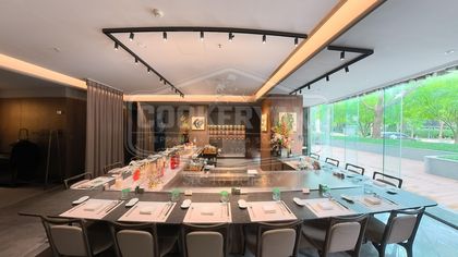 Custom Irregular Shape Teppanyaki Table 30
