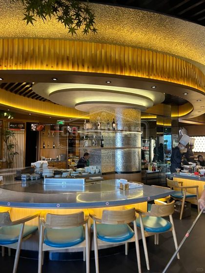 Custom Irregular Shape Teppanyaki Table 61