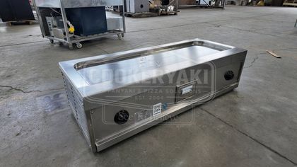 Custom Irregular Shape Teppanyaki Table 34