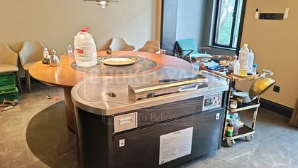 Custom Irregular Shape Teppanyaki Table 4