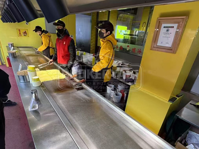 Food Halls & Open Kitchens
